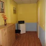 Monteur-zimmer Dresden, Bad-minikueche, 24-7 Self Check In Hostel *