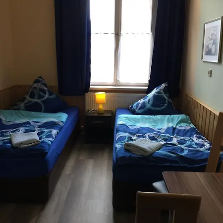 Zimmerfrei-dresden Mit Bad-minikuche Self Check In 24-7 Drážďany