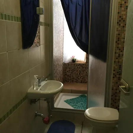 Zimmerfrei-dresden Mit Bad-minikuche Self Check In 24-7 * Drážďany