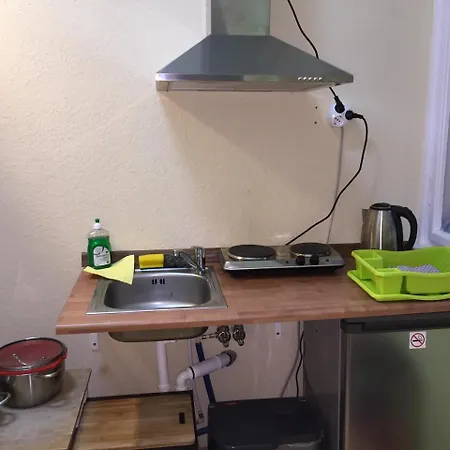 Monteur-zimmer Dresden, Bad-minikueche, 24-7 Self Check In *