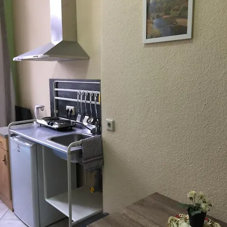 Hostel Preiswerte-zimmer Mit Bad-minikueche, 24-7 Self Check In *