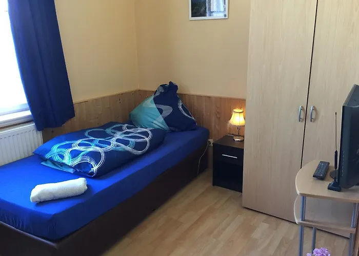 Monteur-zimmer Dresden, Bad-minikueche, 24-7 Self Check In Hostel Drezno