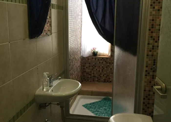 Monteur-zimmer Dresden, Bad-minikueche, 24-7 Self Check In * Dresden