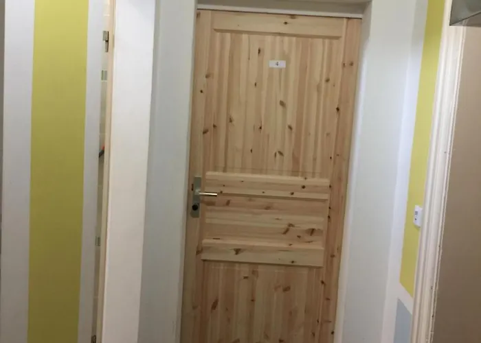 Monteur-zimmer Dresden, Bad-minikueche, 24-7 Self Check In *