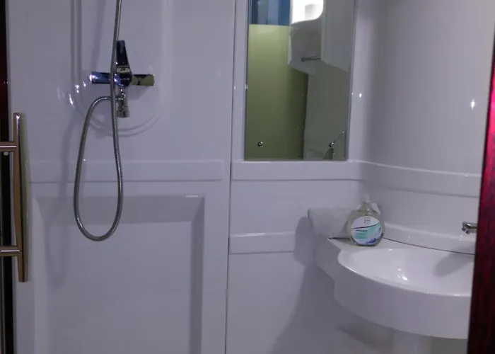 Monteur-zimmer Dresden, Bad-minikueche, 24-7 Self Check In *