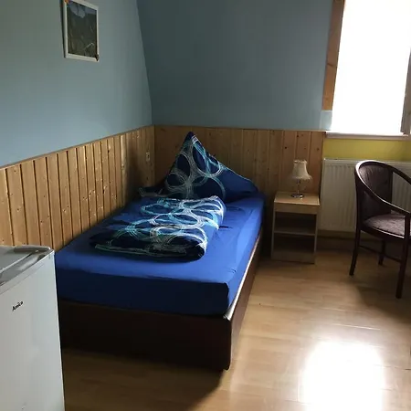 Preiswerte-zimmer Mit Bad-miniküche, 24-7 Self Check In Hostel