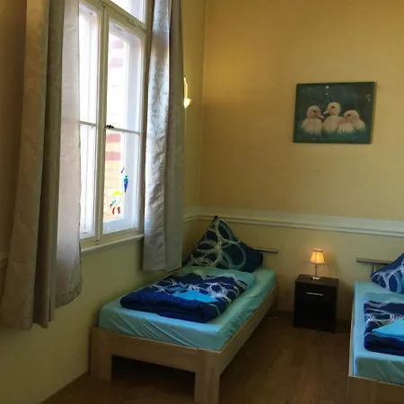 Zimmerfrei-dresden Mit Bad-minikuche Self Check In 24-7 Дрезден